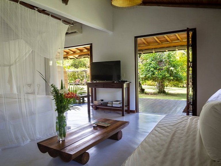 Charming seafront house in Trancoso
