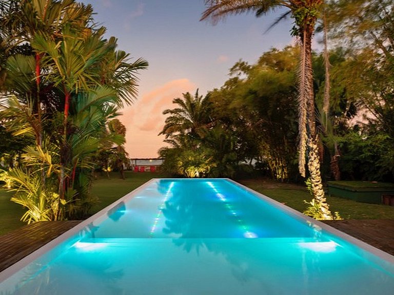 Hermosa casa frente al mar en Trancoso
