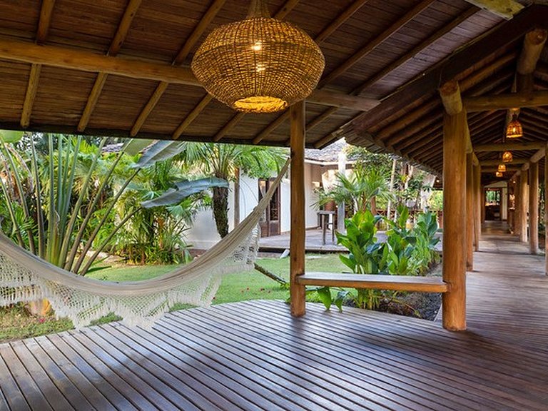 Charmosa casa frente-mar em Trancoso