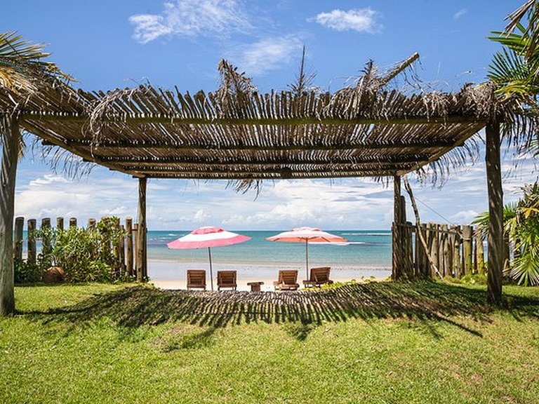 Hermosa casa frente al mar en Trancoso