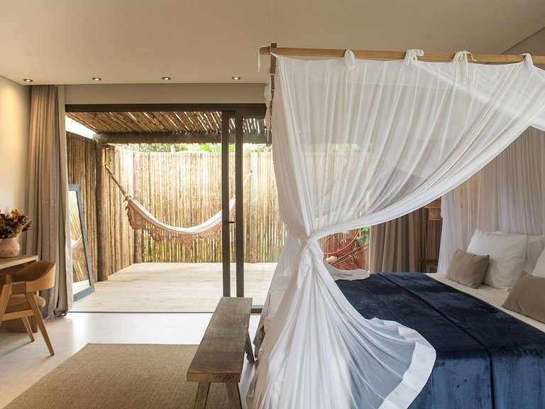 Mansion with pool in Trancoso