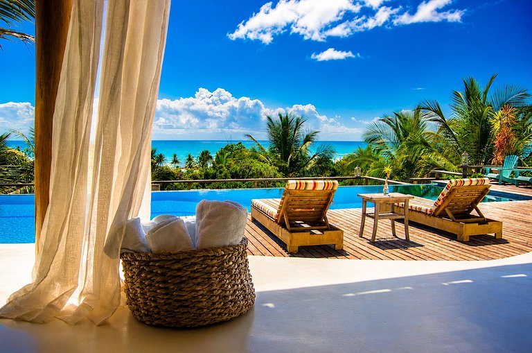 Villa com piscina e vista mar em Trancoso