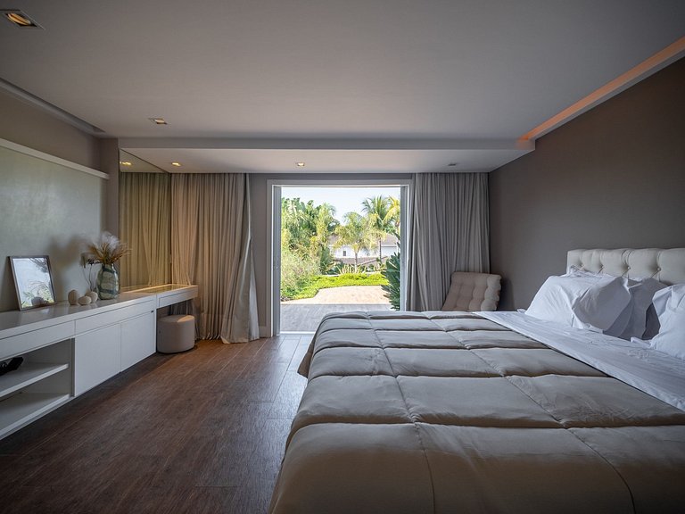 Charming mansion in Barra da Tijuca