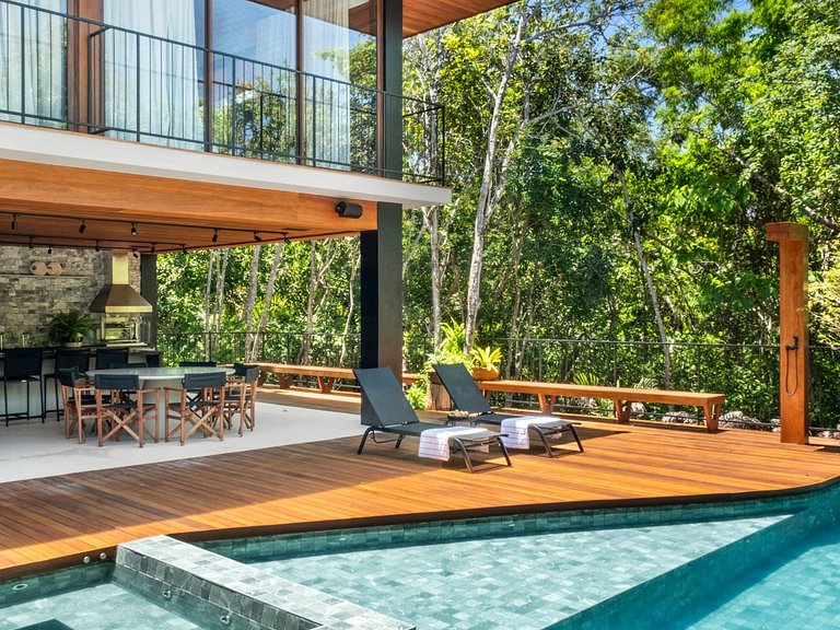 Casa con 5 suite a Praia do Forte