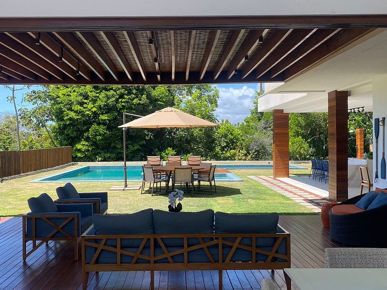 2-Story House in Praia do Forte