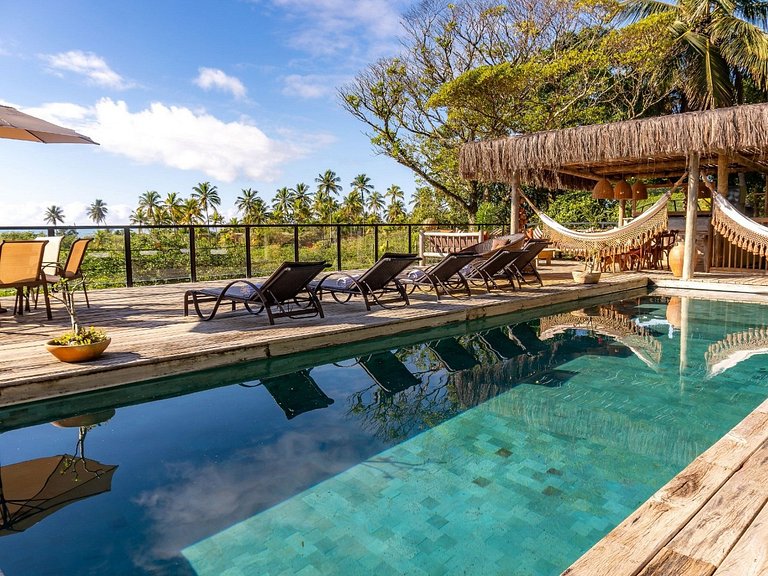 Charming house with pool in Trancoso