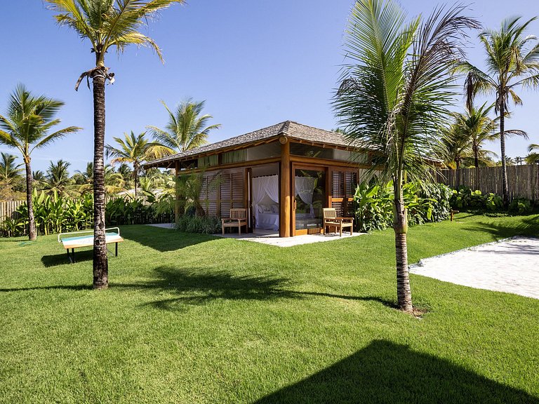House with a pool in Trancoso