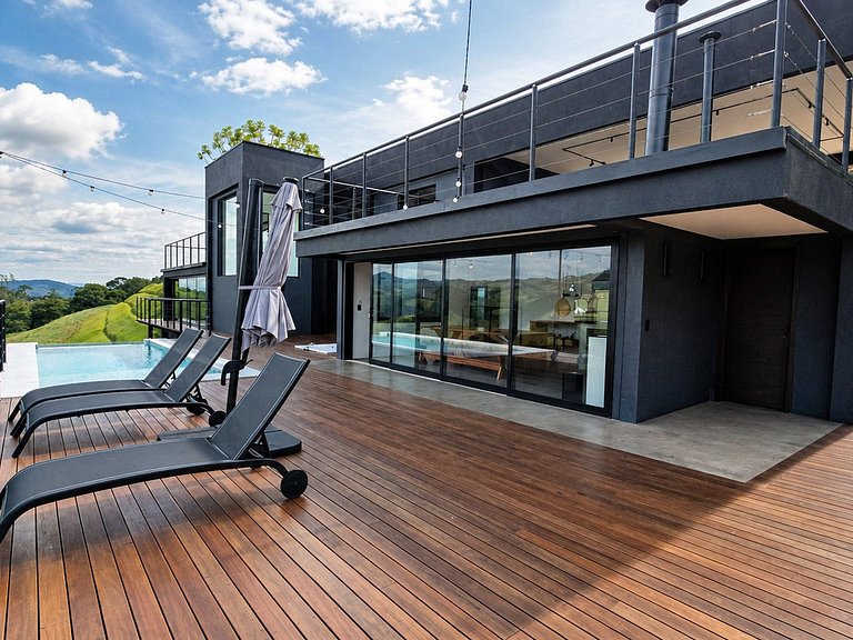 Luxury Retreat in Mantiqueira Hills