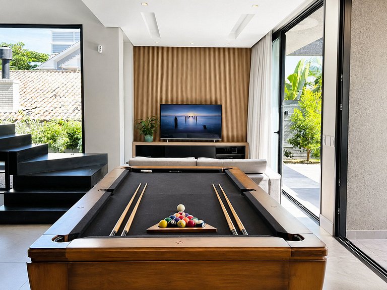 Luxury Pool House in Jurerê - Flo002