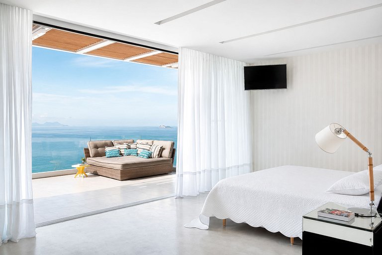 Luxury Ocean View Villa in Joá - Joa015
