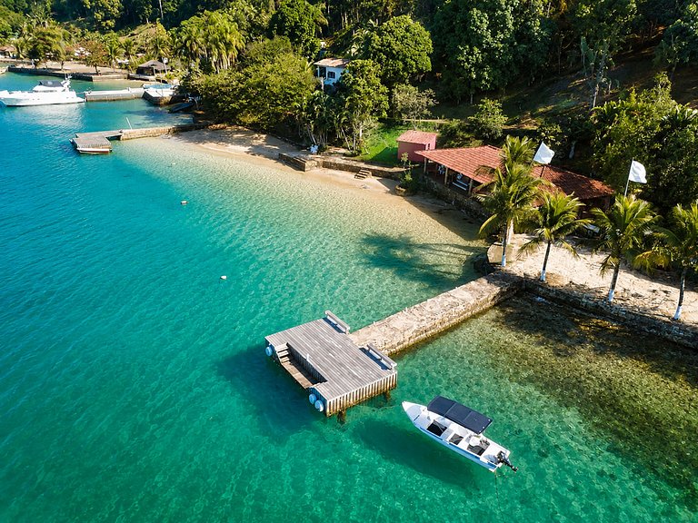 Villa on the hill in Angra dos Reis