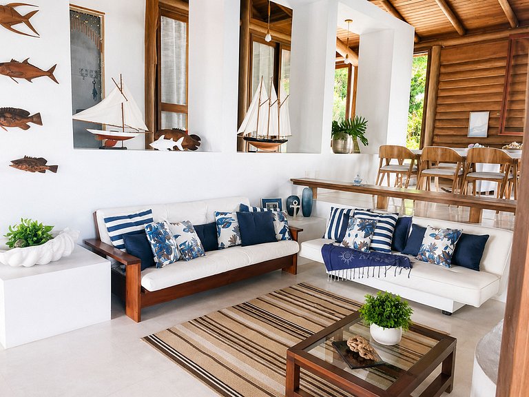 Villa on the hill in Angra dos Reis