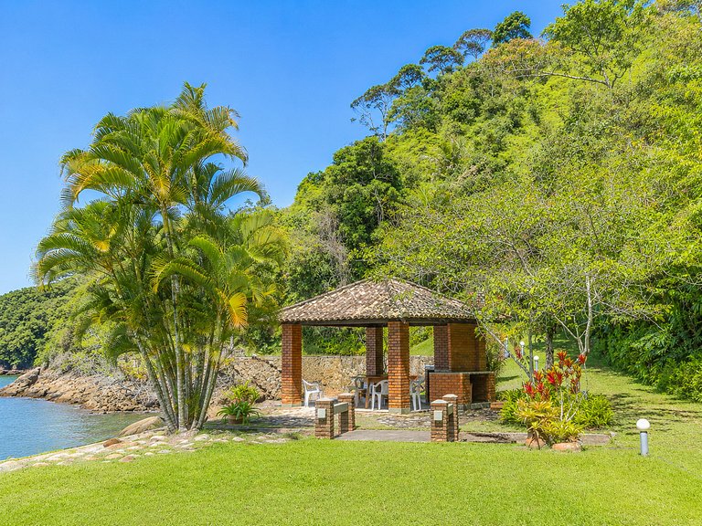 Casa in cima alla collina ad Angra dos Reis