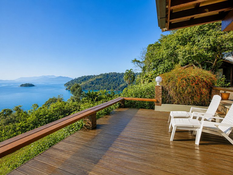 Casa in cima alla collina ad Angra dos Reis