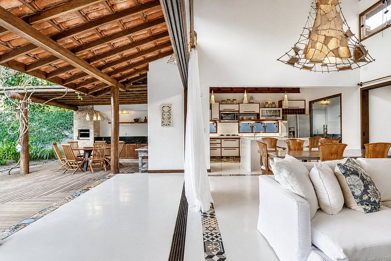 Villa de 6 suítes em Arraial D'ajuda