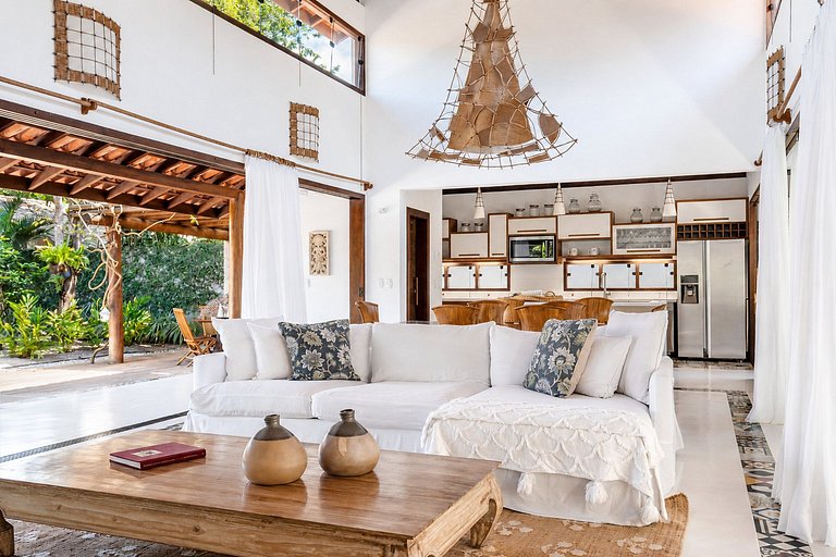 Villa de 6 suítes em Arraial D'ajuda
