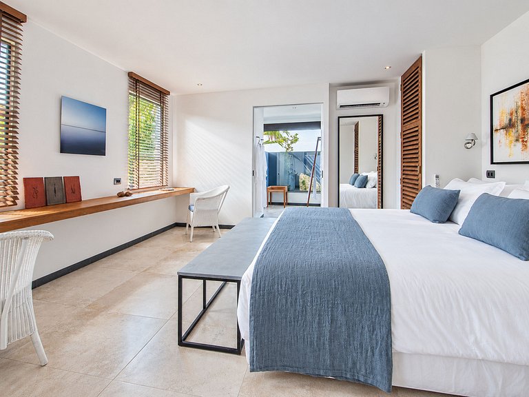 Luxuosa mansão no alto de Santa Teresa
