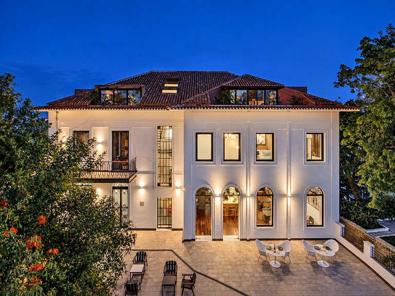 Lujosa Villa en Santa Teresa