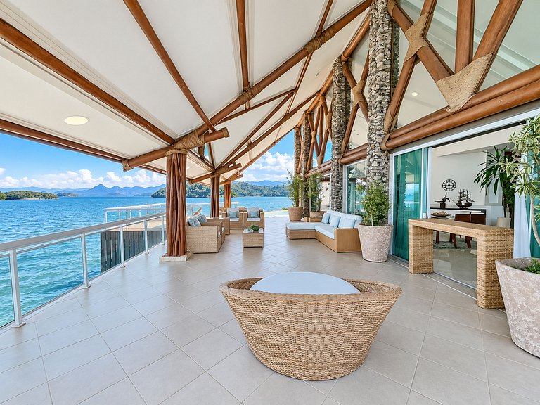 Элитная аренда в Angra dos Reis