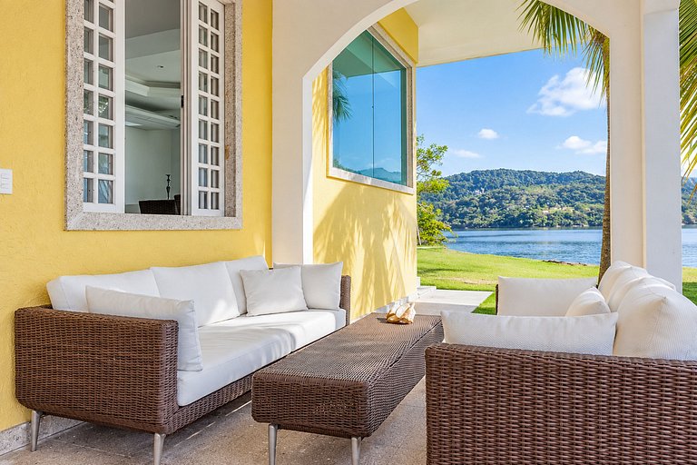 Ang012 - Beautifull Mansion at Ilha do Cavaco