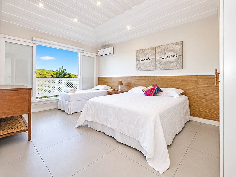 Bella e spaziosa villa con 6 camere da letto e piscina