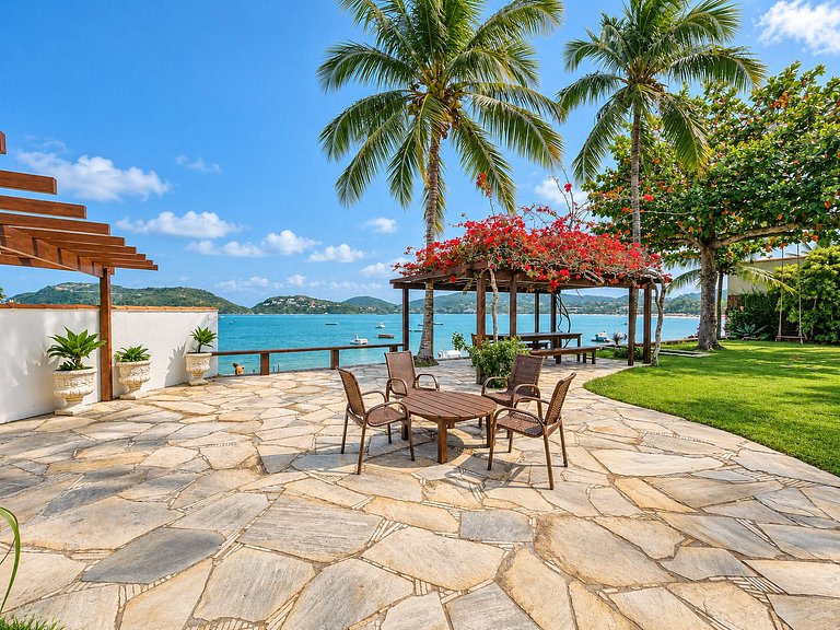 Fantastique villa en bord de mer à Búzios