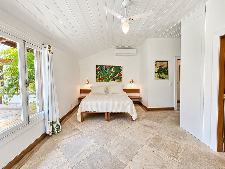 Fantástica villa beira-mar em Búzios