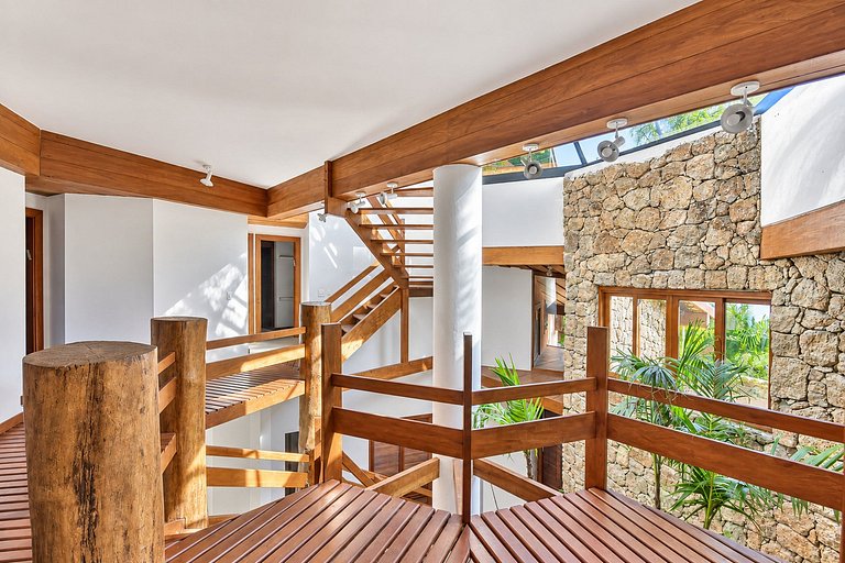 Linda casa pé na areia na Praia do Engenho