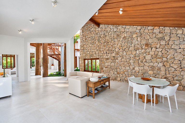 Linda casa pé na areia na Praia do Engenho