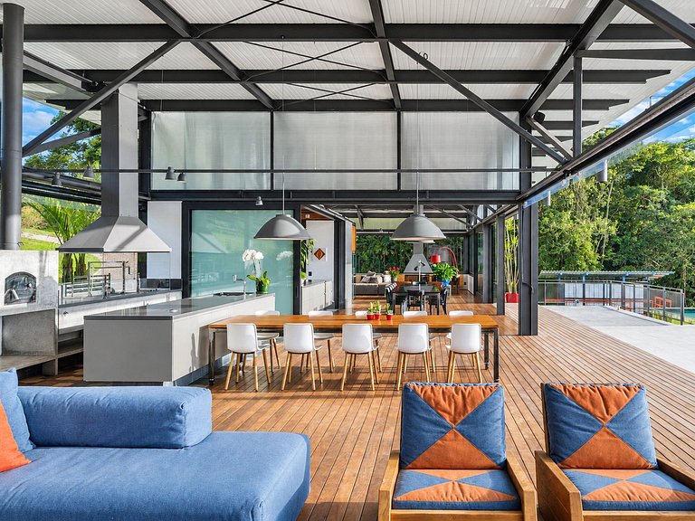 Casa con 5 suite a Bragança Paulista