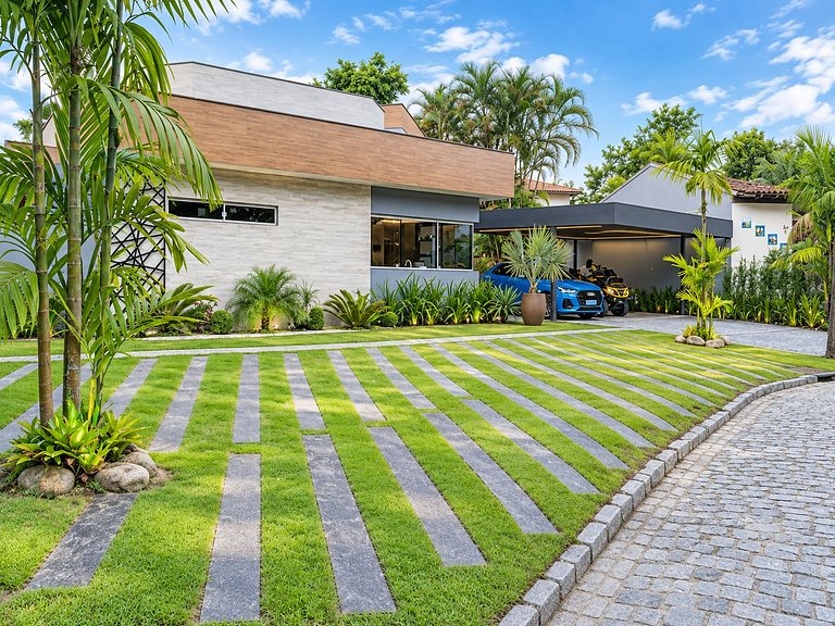 Spaziosa villa ad Angra dos Reis