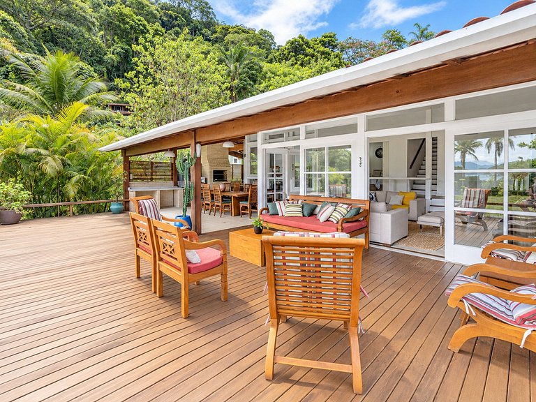 Maison en bord de mer à Angra dos Reis