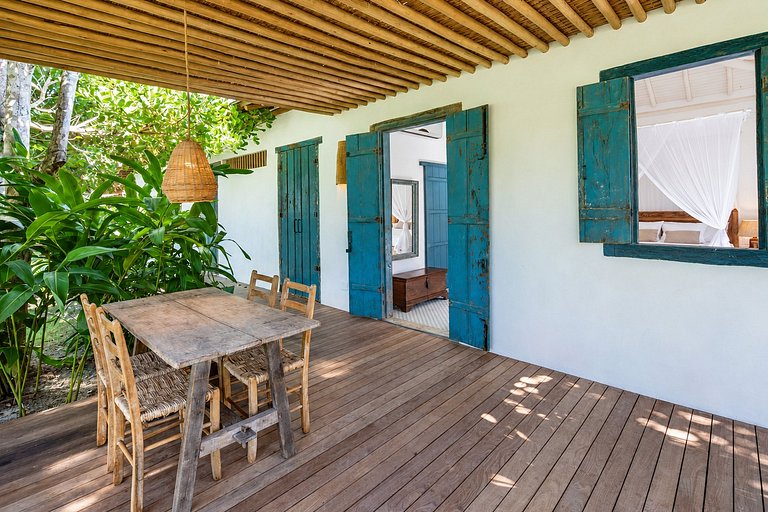 Beachfront with 9 Suites in Itapororoca