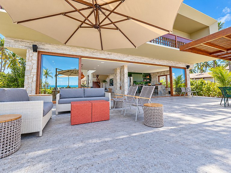 Casa à beira da Praia de Mamucabinha com piscina aquecida -