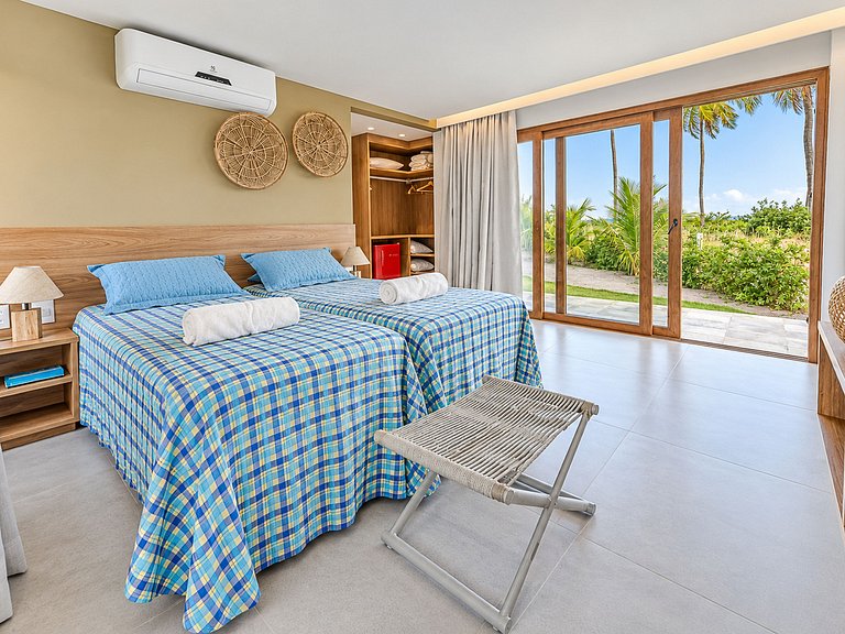 Casa à beira da Praia de Mamucabinha com piscina aquecida -
