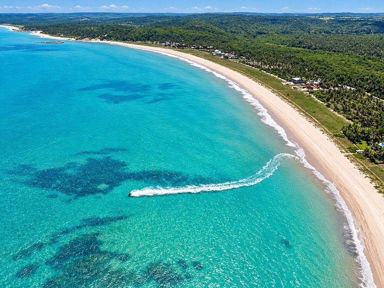 Villa en bord de plage avec piscine chauffée à Mamucabinha -