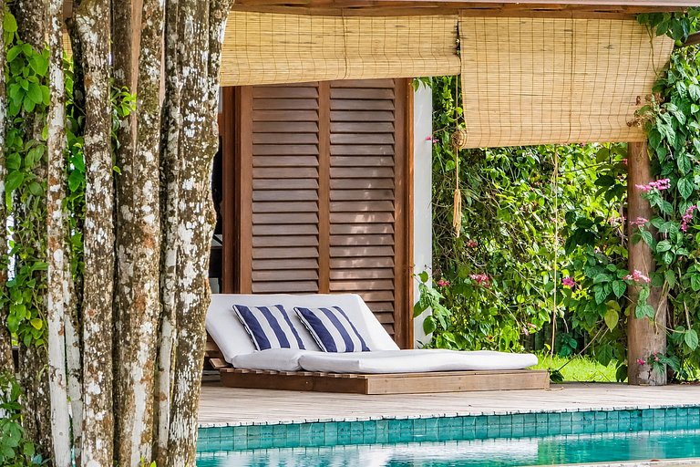 Beach house with pool in Trancoso