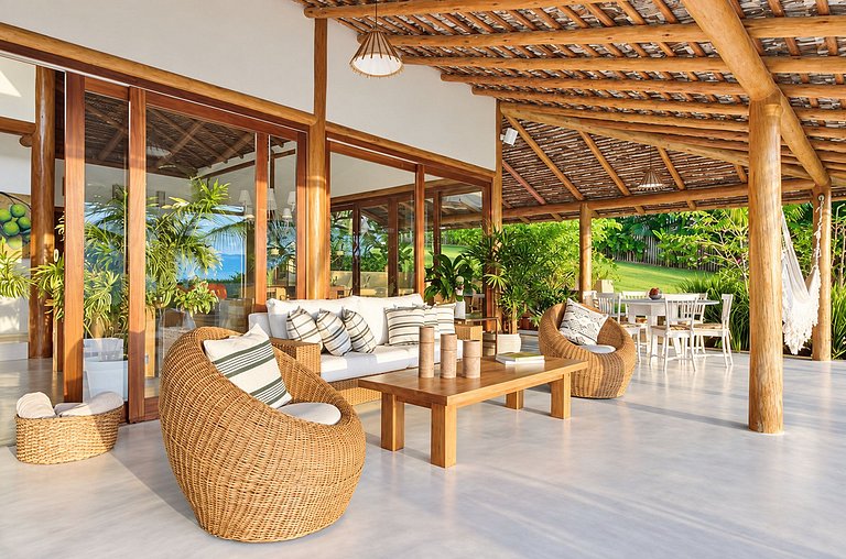 Villa com piscina e vista mar em Trancoso