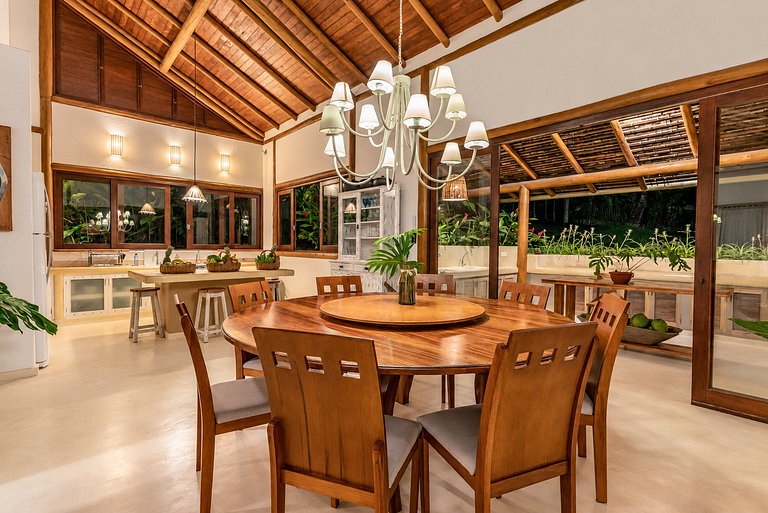 Villa com piscina e vista mar em Trancoso