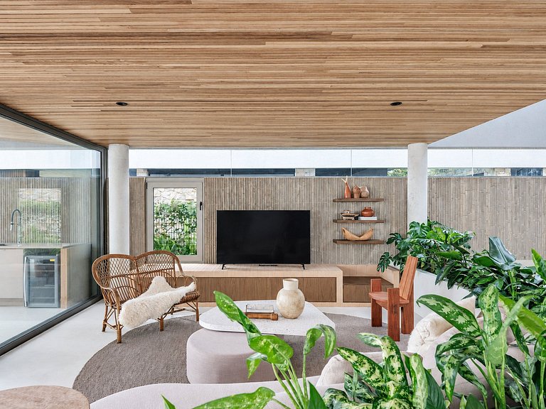 Beachfront Villa in Florianópolis
