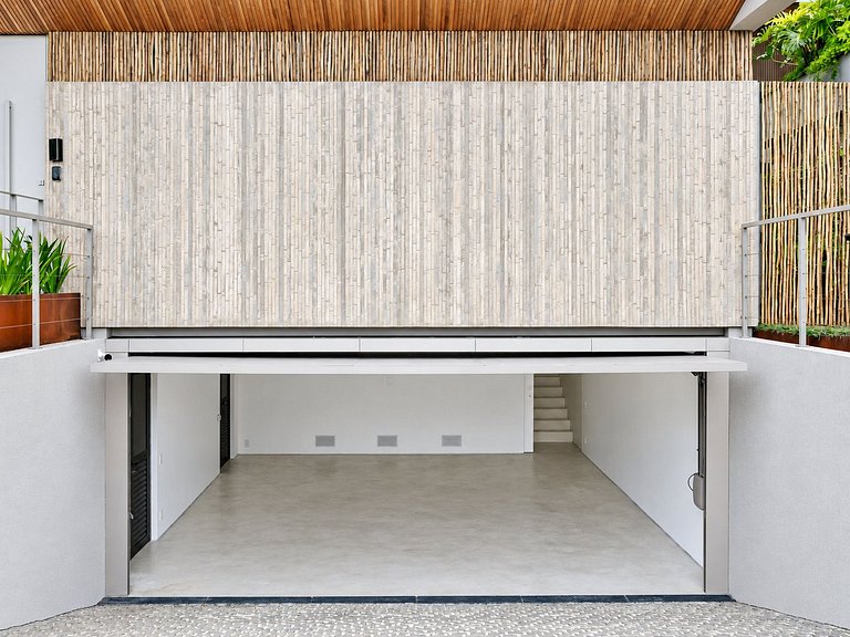 Beachfront Villa in Florianópolis