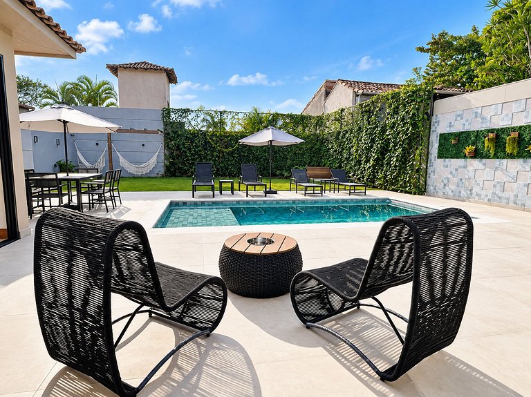 Luxury villa near the beach in Buzios