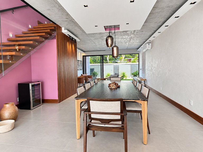 Luxury villa near the beach in Buzios