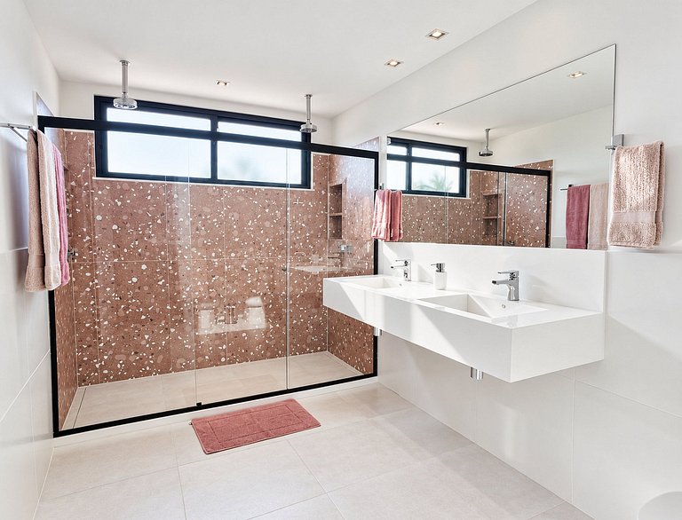 Luxury villa near the beach in Buzios