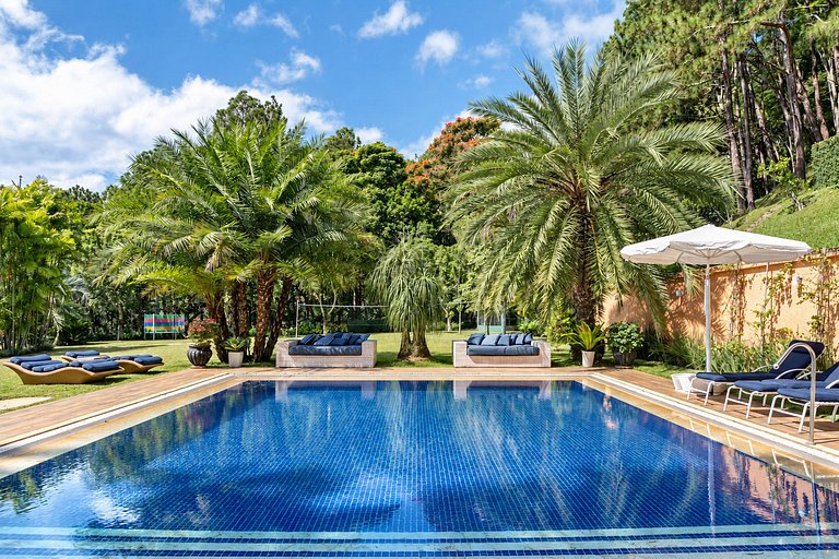 Beautiful luxury villa in Itaipava