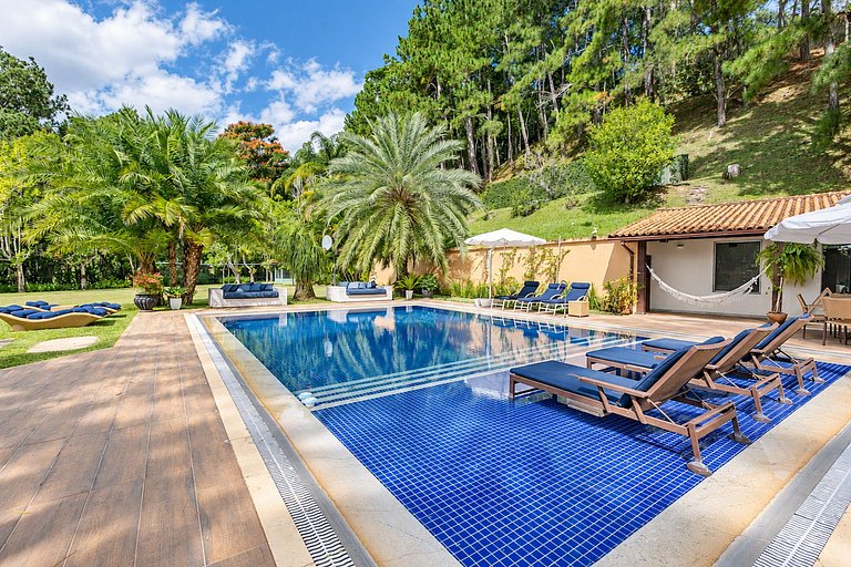 Beautiful luxury villa in Itaipava