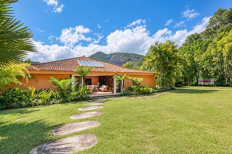 Hermosa villa de lujo en Itaipava
