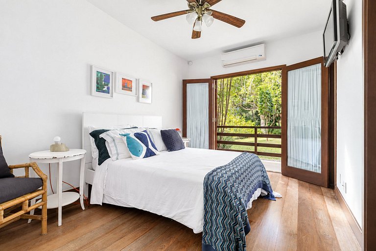 Beautiful luxury villa in Itaipava