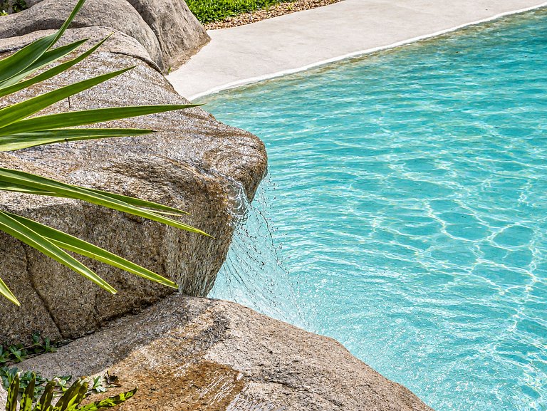 Hermosa casa con piscina en Serra do Rio