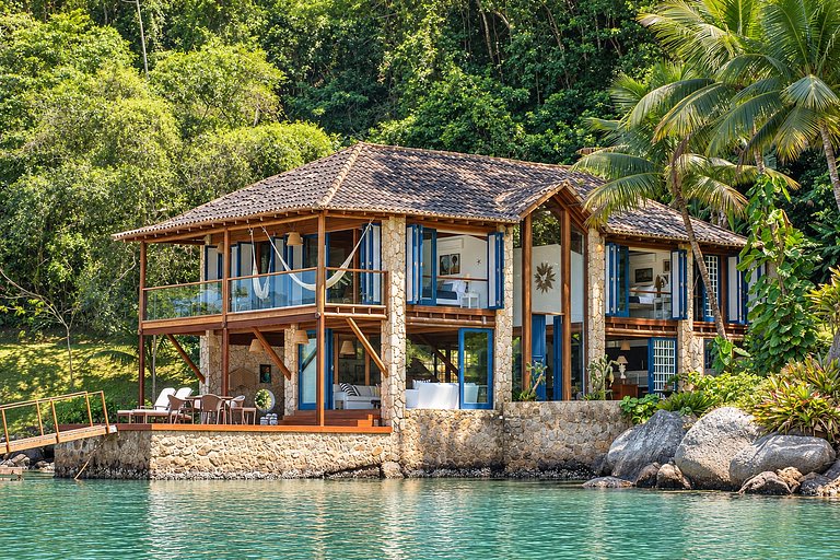 Villa y loft junto al mar en Paraty